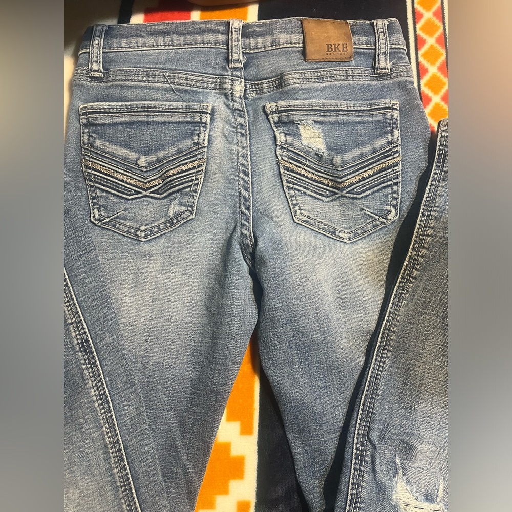 Buckle Jeans